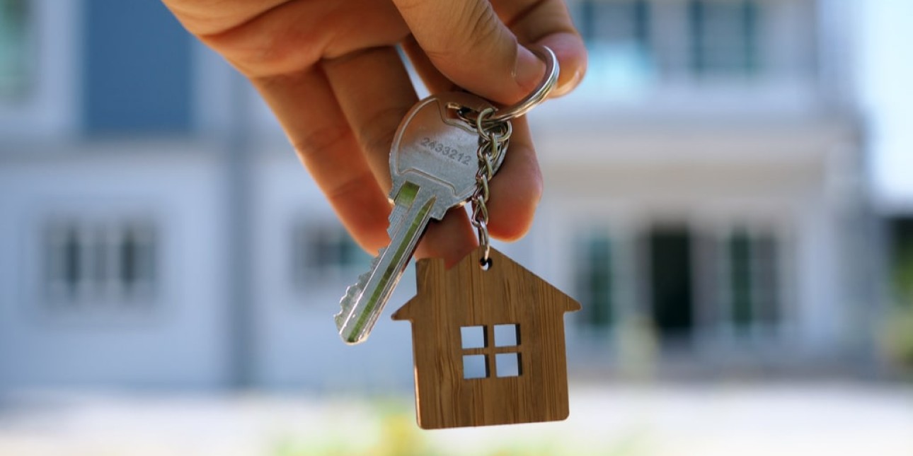 House and landlord keys