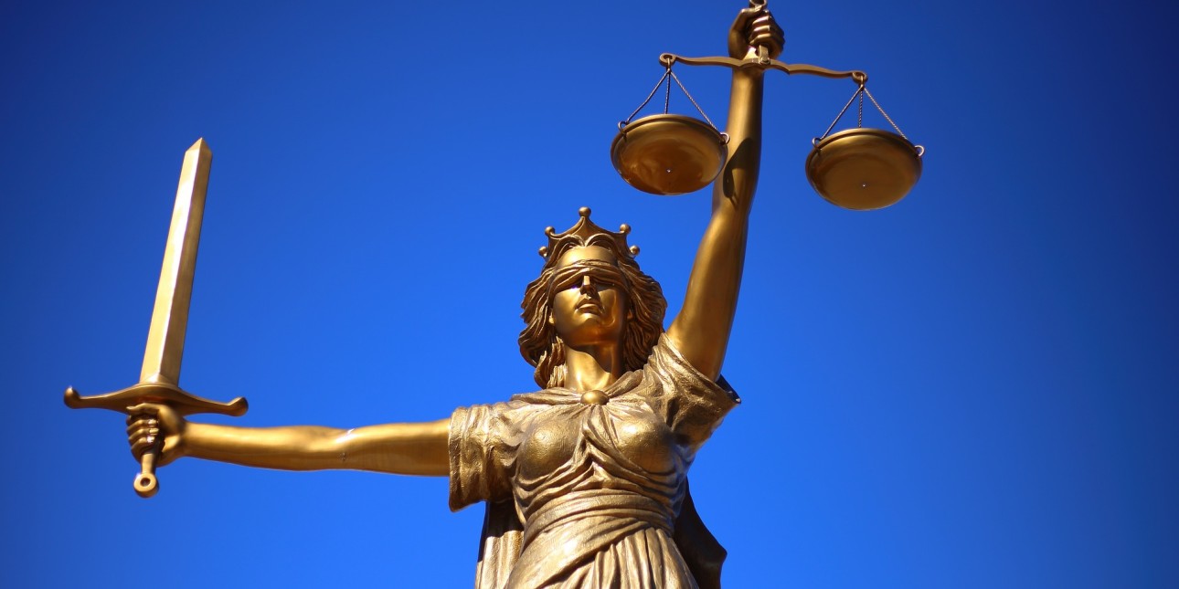 statue of lady justice 